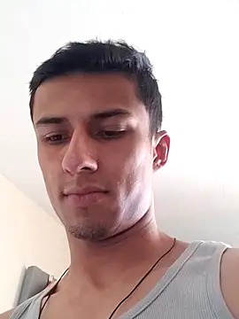 Ricardo hot03 online show from 03-17-25, 05:27