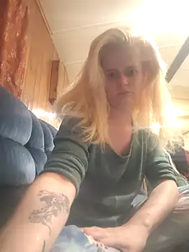 Snapshot of BadAssBitchMakayla chatting on 12-03-25, 11:58 BadAssBitchMakayla online show from 12-03-25, 11:58