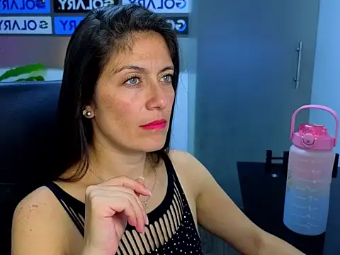 AnnyMilet  online show from 03-19-26, 10:58