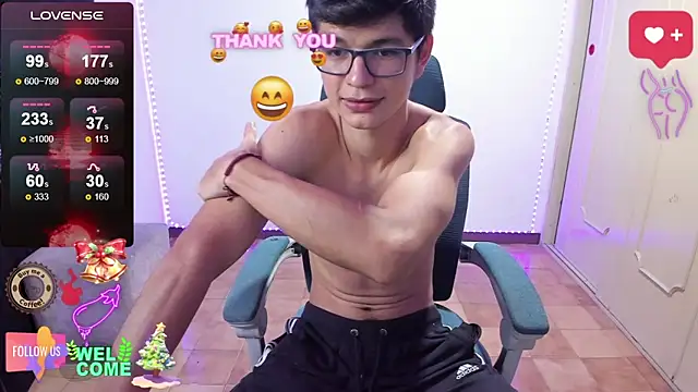 Snapshot of GoldenProject chatting on 01-29-25, 02:51 GoldenProject online show from 01-29-25, 02:51