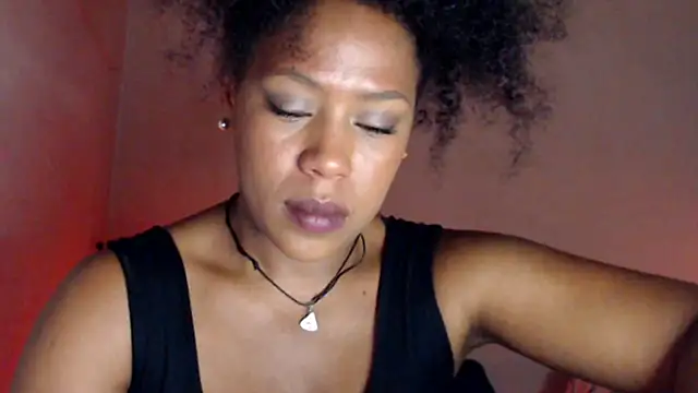 Snapshot of cherry_cleou chatting on 02-05-25, 04:47 cherry cleou online show from 02-05-25, 04:47