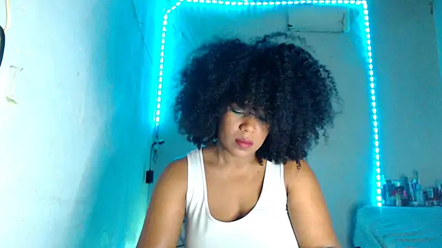 Snapshot of cherry_cleou chatting on 12-04-25, 02:04 cherry cleou online show from 12-04-25, 02:04