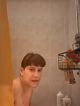 Snapshot of callmelouve chatting on 03-05-25, 10:43 callmelouve online show from 03-05-25, 10:43