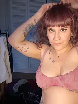 Snapshot of callmelouve chatting on 03-14-25, 05:24 callmelouve online show from 03-14-25, 05:24