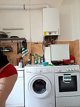 Snapshot of callmelouve chatting on 10-16-25, 11:00 callmelouve online show from 10-16-25, 11:00