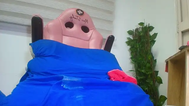  linda milk  online show from 02-14-25, 09:13