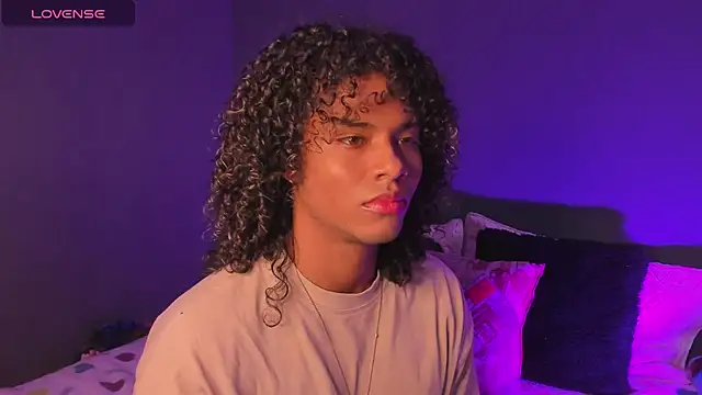 Lucas eevans online show from 02-21-25, 06:15