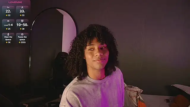 Lucas eevans online show from 04-24-26, 06:10