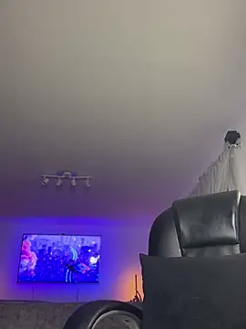 Frank Farrell online show from 02-03-26, 01:04