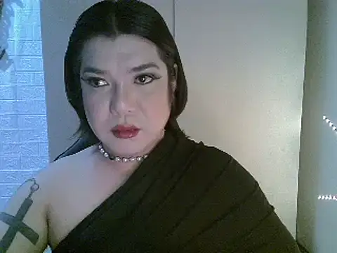 Snapshot of StrawberryWine07 chatting on 02-05-25, 06:24 StrawberryWine07 online show from 02-05-25, 06:24