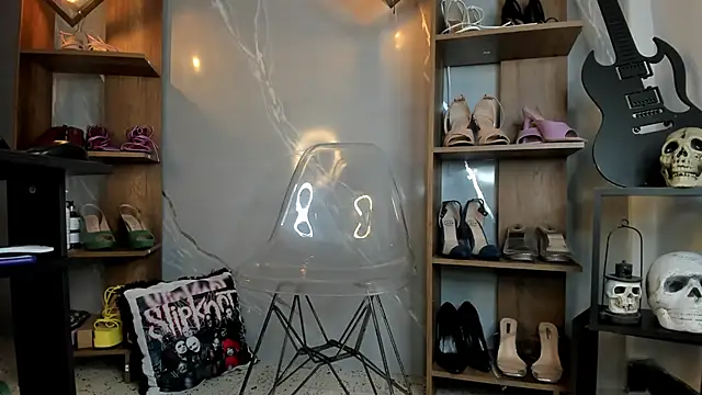 MirandaHaguen online show from 03-04-25, 12:50