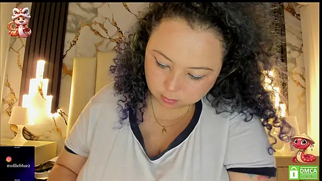 Snapshot of mollieblue69 chatting on 01-30-25, 03:40 mollieblue69 online show from 01-30-25, 03:40