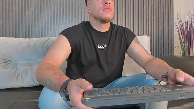 keane lee online show from 03-01-25, 01:29