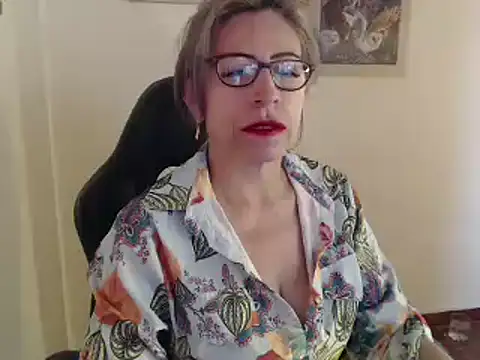 Chayla Ruiz online show from 12-22-24, 01:22