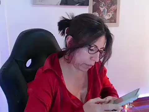 Chayla Ruiz online show from 12-23-24, 03:33