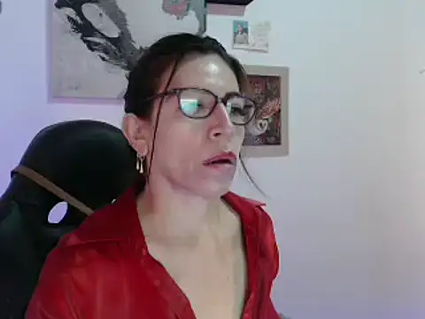 Chayla Ruiz online show from 01-07-25, 03:44