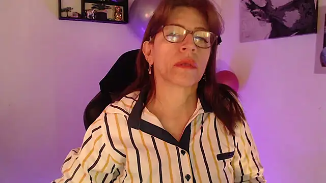 Chayla Ruiz online show from 03-14-25, 02:30