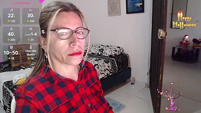 Chayla Ruiz online show from 10-23-25, 12:48