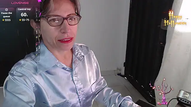 Chayla Ruiz online show from 11-15-25, 11:07