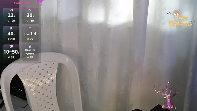 Chayla Ruiz online show from 11-21-25, 01:10