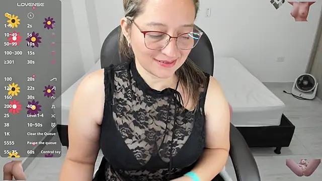 alejandra milf  online show from 02-15-25, 04:23