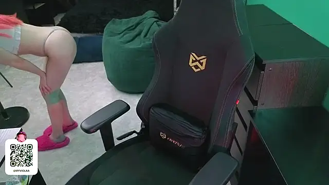 Maya Viola online show from 04-28-26, 05:34