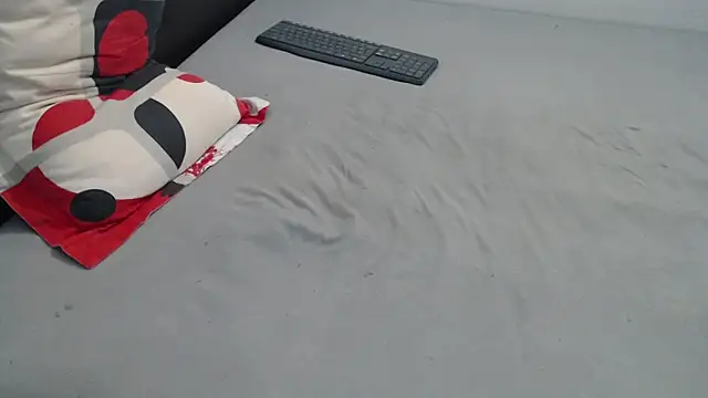 PreciousJohn87 online show from 04-19-26, 09:08