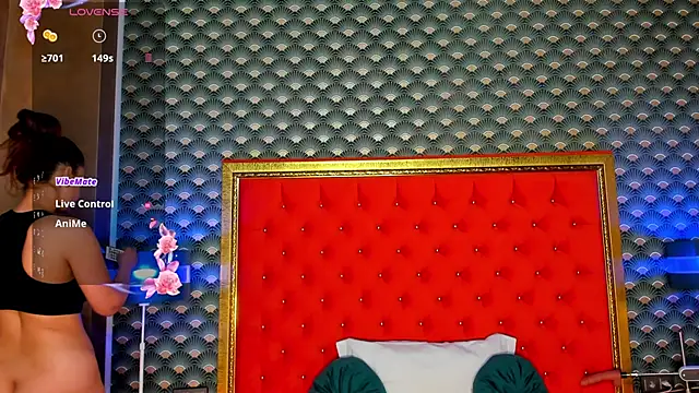 Snapshot of VallerieJones chatting on 03-14-25, 03:48 VallerieJones online show from 03-14-25, 03:48