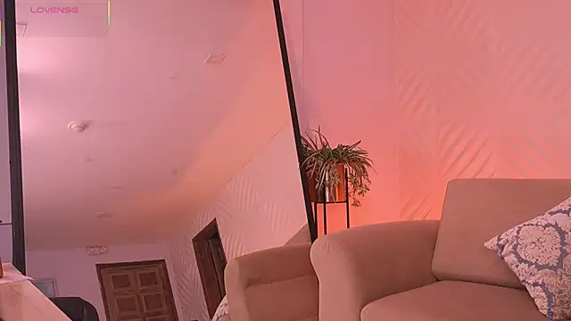 Snapshot of KateSunder chatting on 06-15-26, 08:49 KateSunder online show from 06-15-26, 08:49