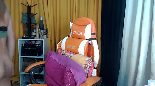 Snapshot of Deliciouscumsxz chatting on 12-07-24, 06:48 Deliciouscumsxz online show from 12-07-24, 06:48