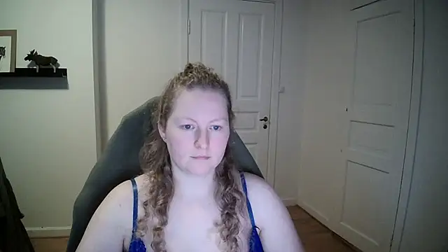 Girlnina-1995 online show from 01-06-25, 10:57