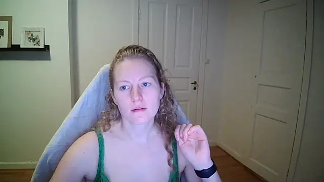 Girlnina-1995 online show from 11-03-25, 07:20