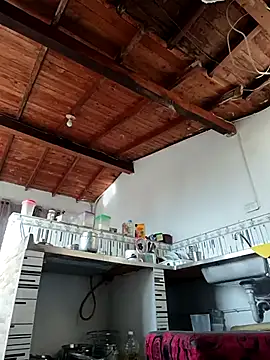 Snapshot of Bigassmommy_x chatting on 10-26-25, 01:50 Bigassmommy x online show from 10-26-25, 01:50