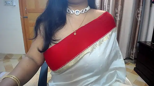 Snapshot of lady_maeda_ chatting on 12-07-24, 07:21 lady maeda online show from 12-07-24, 07:21