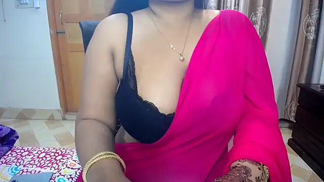 Snapshot of lady_maeda_ chatting on 12-21-24, 04:36 lady maeda online show from 12-21-24, 04:36