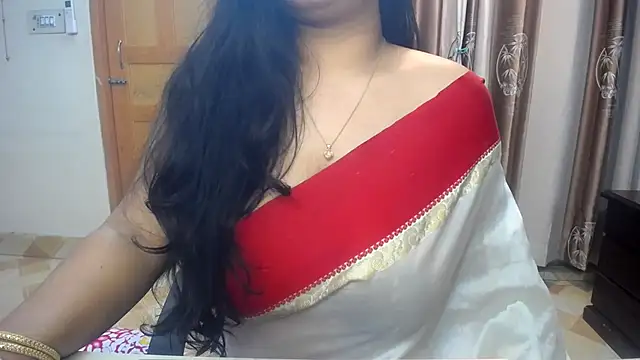 Snapshot of lady_maeda_ chatting on 01-17-25, 08:55 lady maeda online show from 01-17-25, 08:55