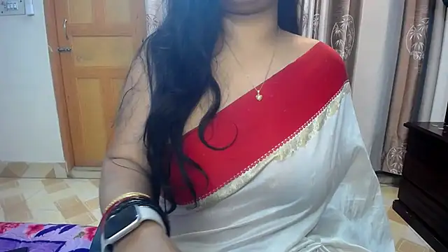 Snapshot of lady_maeda_ chatting on 01-25-25, 05:30 lady maeda online show from 01-25-25, 05:30