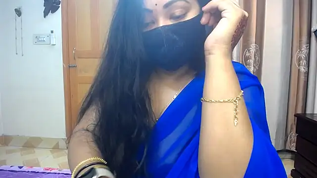 Snapshot of lady_maeda_ chatting on 02-01-25, 06:51 lady maeda online show from 02-01-25, 06:51