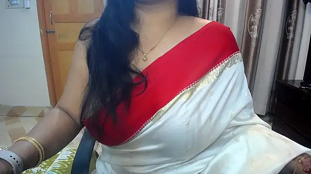 Snapshot of lady_maeda_ chatting on 02-22-25, 05:24 lady maeda online show from 02-22-25, 05:24