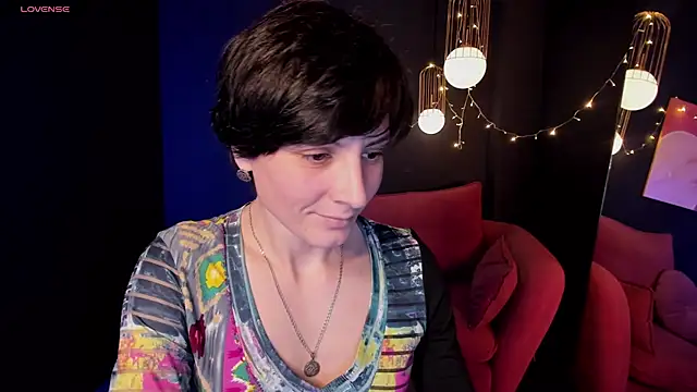 LorenDaze online show from 01-28-25, 01:49