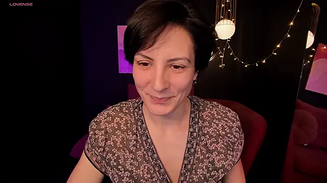 LorenDaze online show from 02-08-25, 02:16