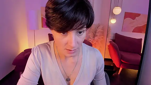 LorenDaze online show from 10-11-25, 01:31