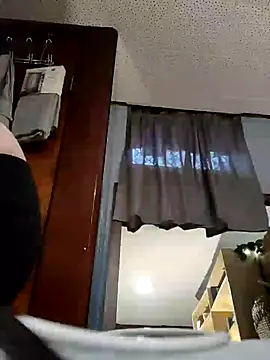 eatmeplease44 online show from 01-23-25, 02:39