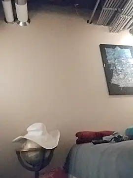 eatmeplease44 online show from 09-22-25, 07:16