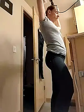 eatmeplease44 online show from 01-06-26, 04:05