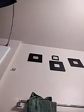 eatmeplease44 online show from 03-29-26, 01:27