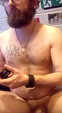 Snapshot of Dust420 chatting on 12-30-24, 05:55 Dust420 online show from 12-30-24, 05:55