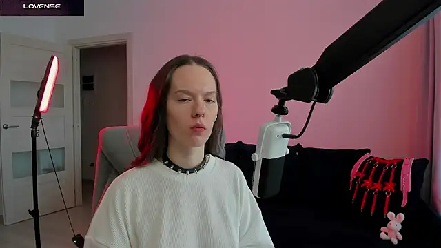 DivineBite online show from 02-18-26, 01:29