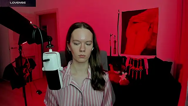 DivineBite online show from 04-04-26, 05:32