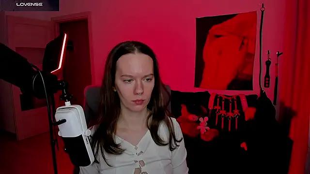 DivineBite online show from 04-18-26, 06:12